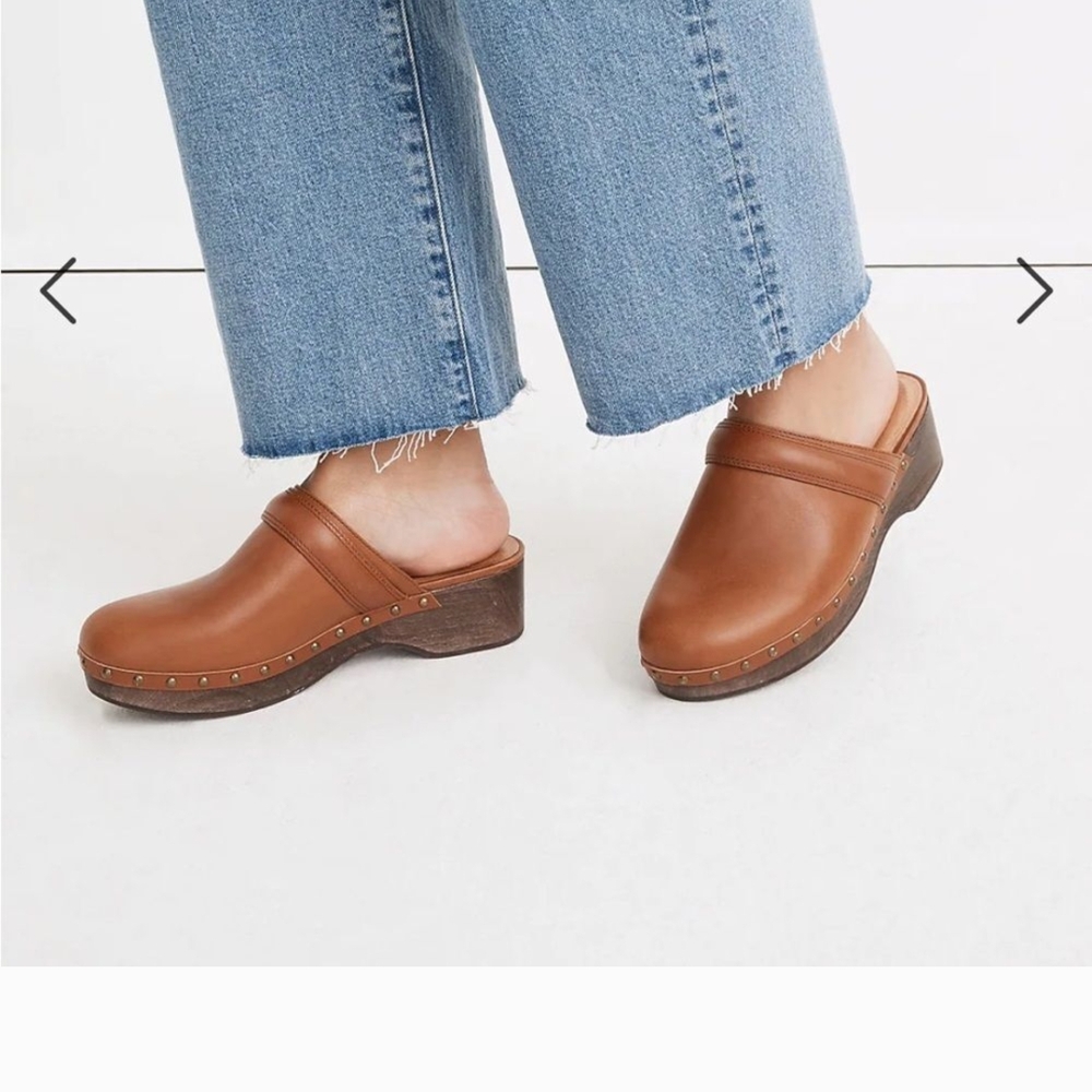 Madewell The Cecily Clog in Oiled Leather